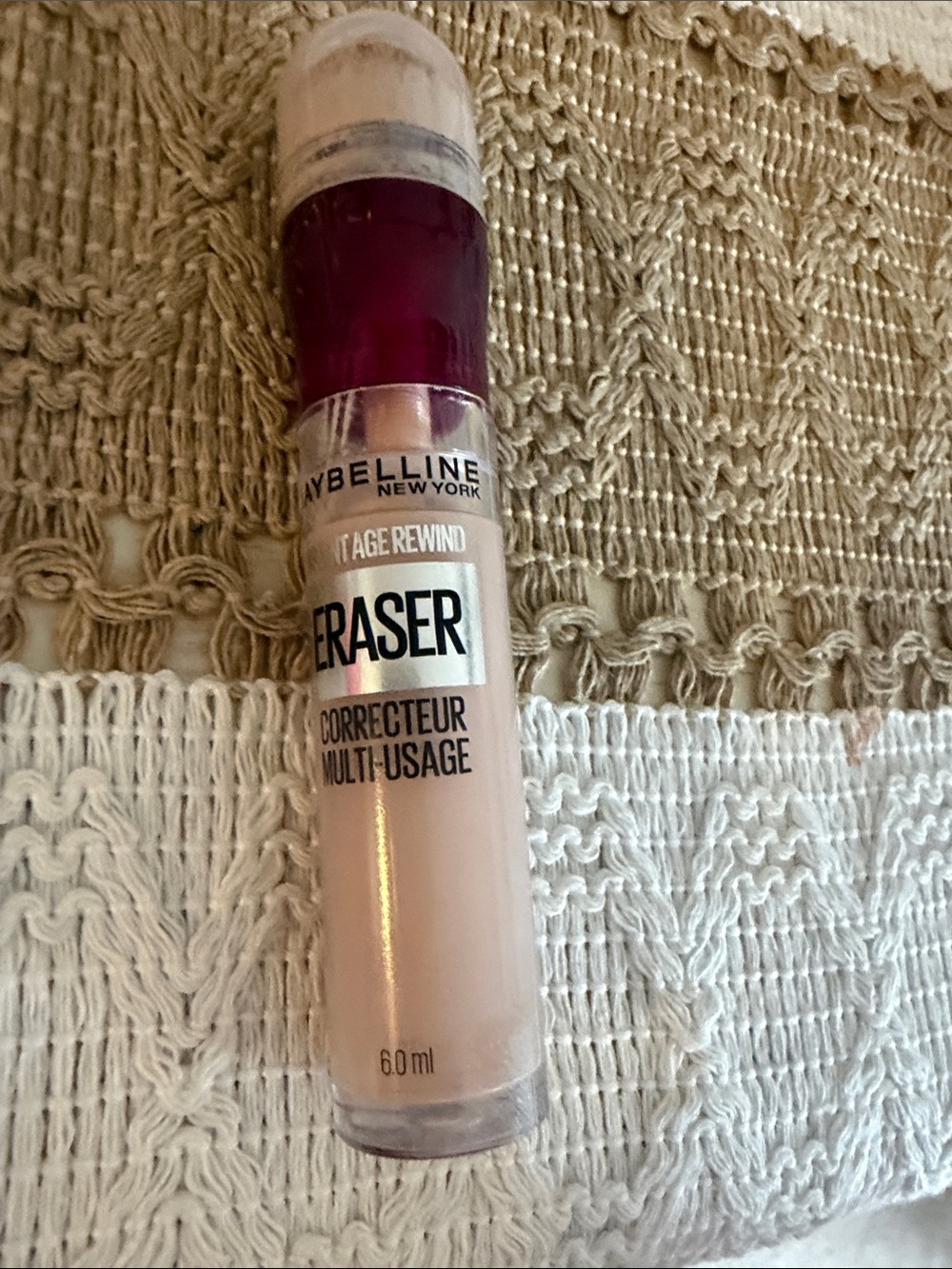 Maybelline Eraser Multi-Use Concealer - Light Beige with Burgundy Cap